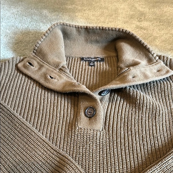 Banana Republic Factory Brownish/Olive Green Ribbed Turtleneck Sweater - Picture 3 of 7